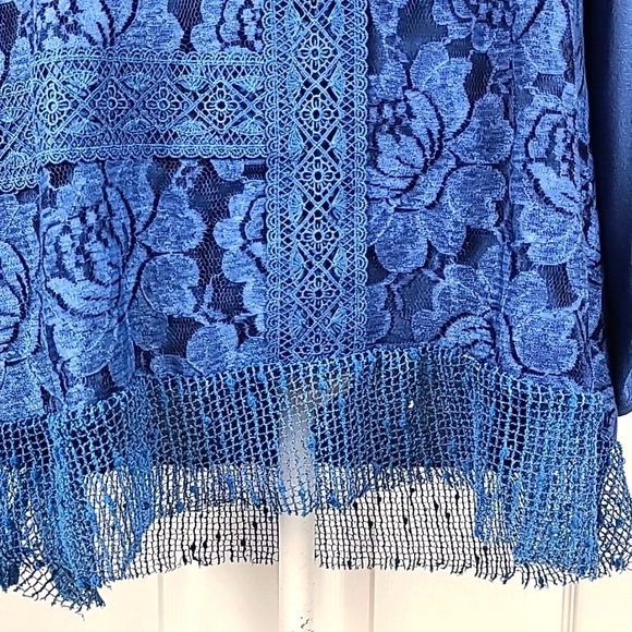 Cupio Lace Overlay Tunic NWT - Picture 3 of 13